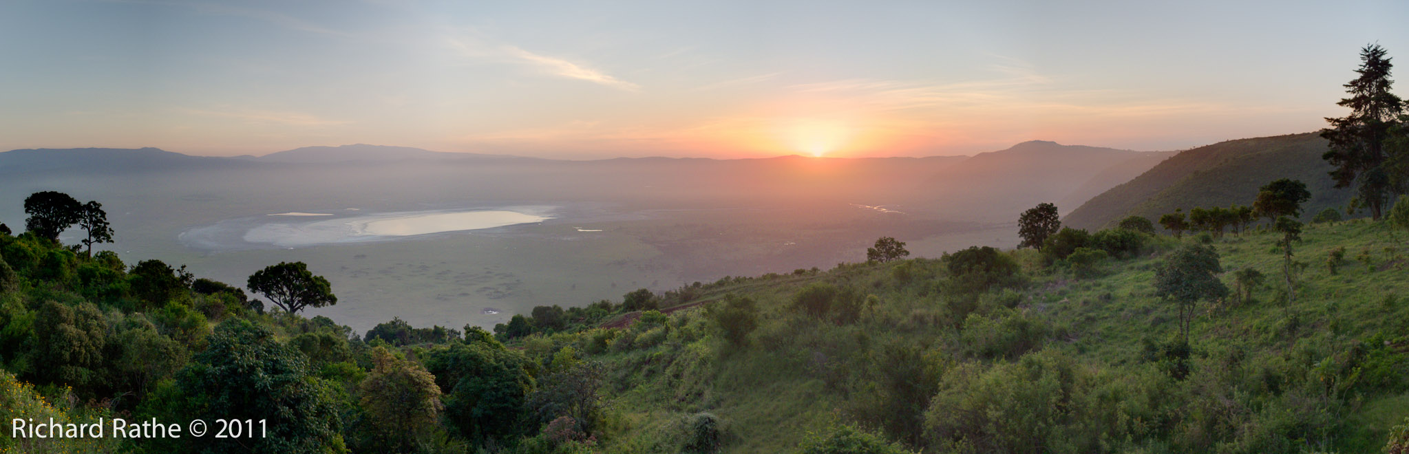 Ngorongoro Crater Sunset from Lodge (cropped)