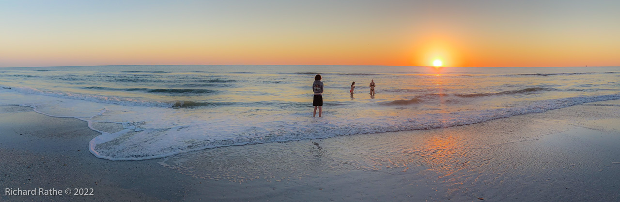 Photo by Richard Rathe Panorama, Sunset, St_Pete_Beach, Florida
