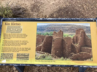 0091 Chaco Canyon Signs 